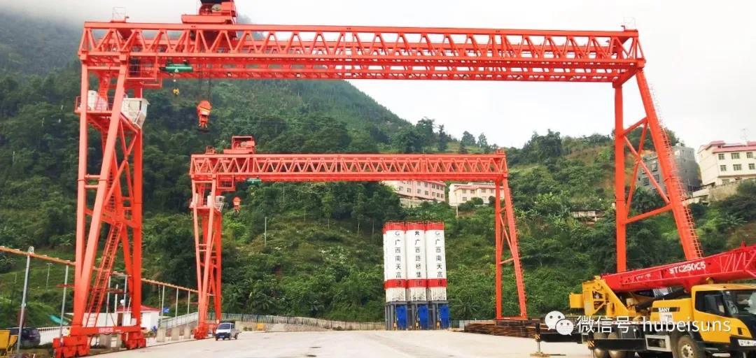 世界第一跨！湖北三思科技門機PLC安全監(jiān)控系統(tǒng)助力廣西天峨龍灘特大